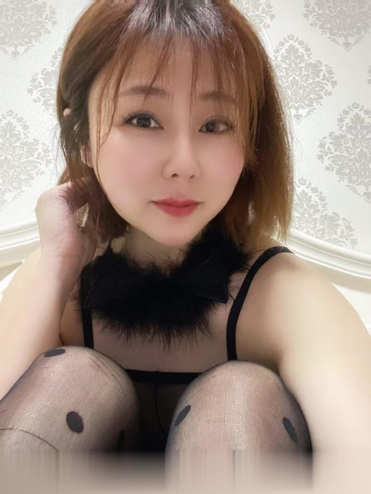 短发美女雯雯-2.jpg